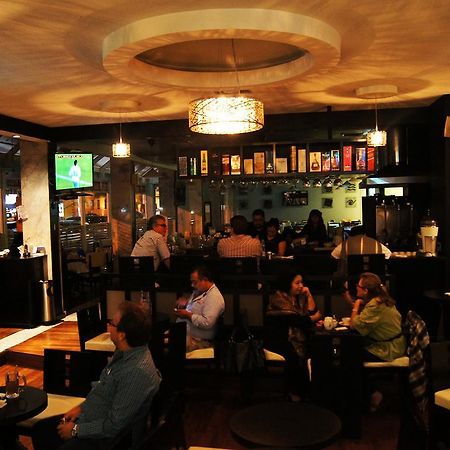 Hotel Mary Celaya  Bagian luar foto