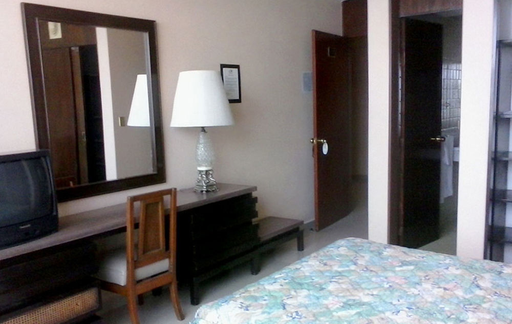 Hotel Mary Celaya  Bagian luar foto