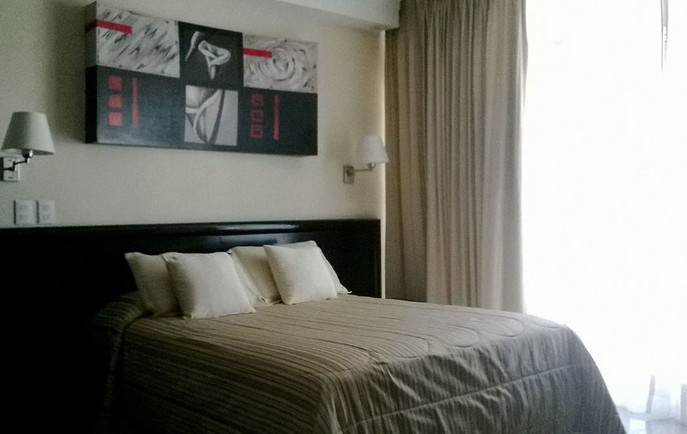 Hotel Mary Celaya  Bagian luar foto